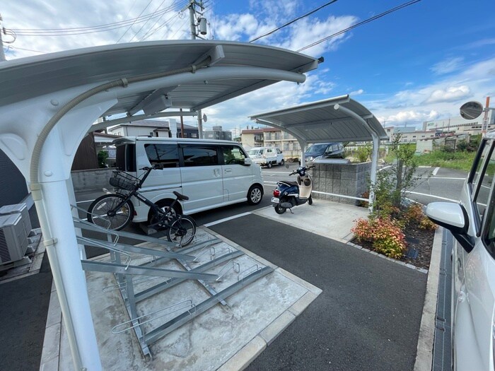 ル・プランタンの物件外観写真