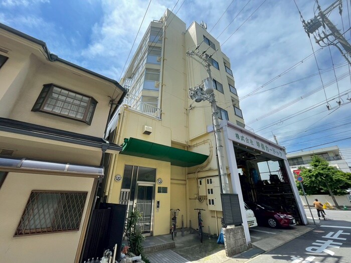 シャトル・Ｋの物件外観写真