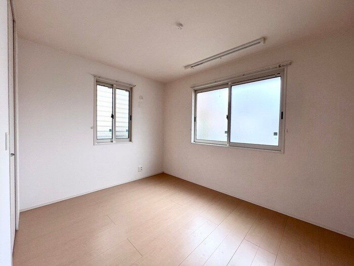 フォルトゥ－ナの物件内観写真