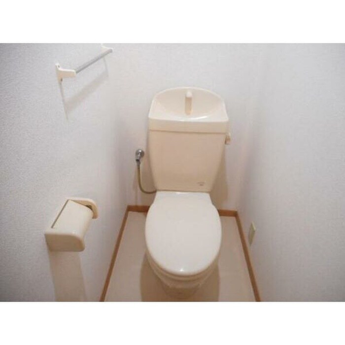 シャトルヒルズの物件内観写真