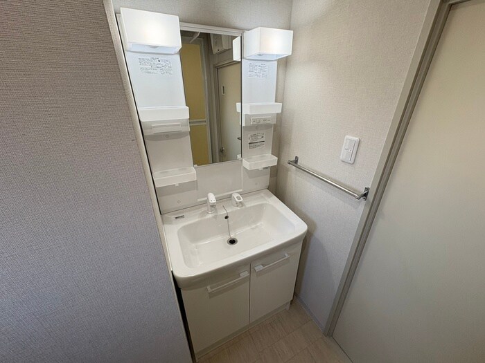 ハイグレード堅下の物件内観写真