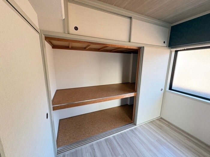 ハイグレード堅下の物件内観写真