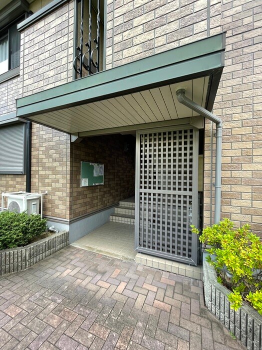 国見坂ハイツの物件外観写真