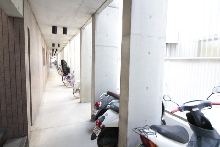 サ－ティフクヤの物件外観写真