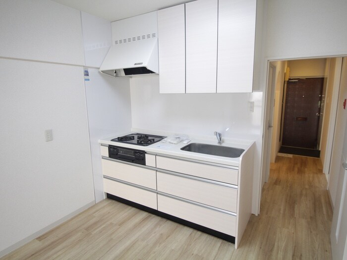 ハイツ三ツ池台の物件内観写真