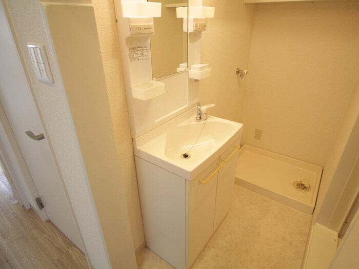 ハイツ三ツ池台の物件内観写真