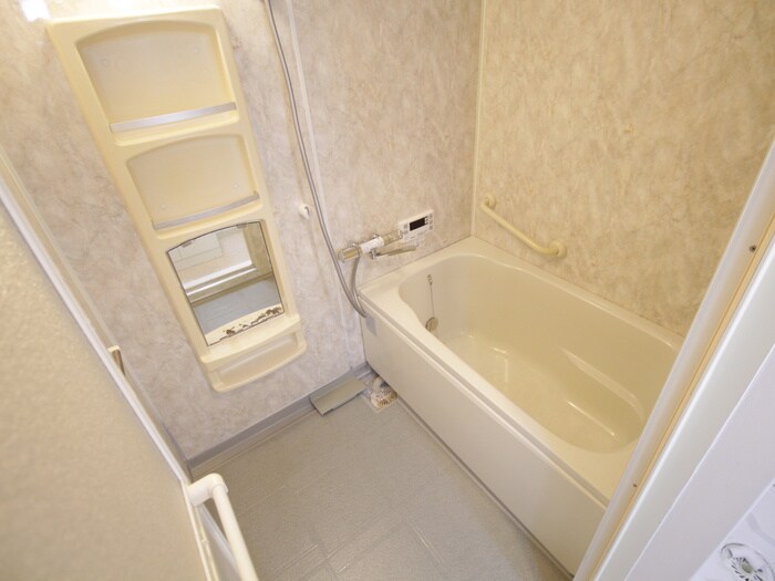 ハイツ三ツ池台の物件内観写真