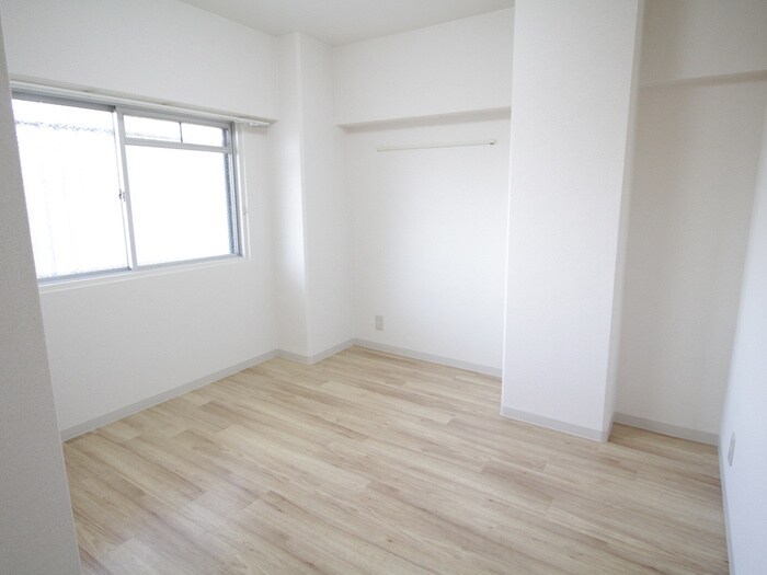 ハイツ三ツ池台の物件内観写真