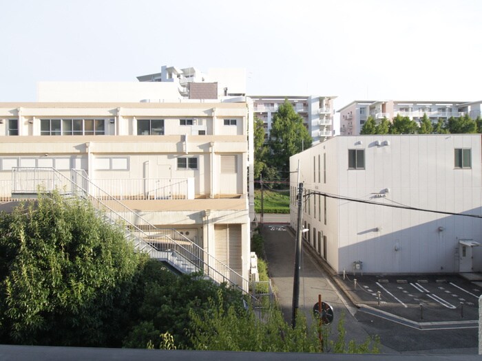 ハイツ三ツ池台の物件内観写真