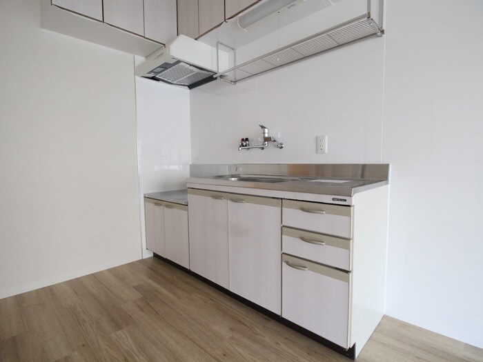 ハイツ三ツ池台の物件内観写真