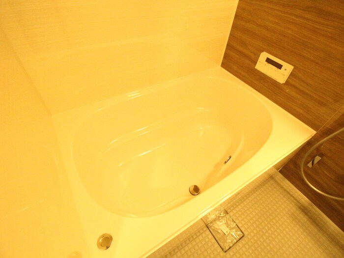 ウエルメゾン江坂の物件内観写真