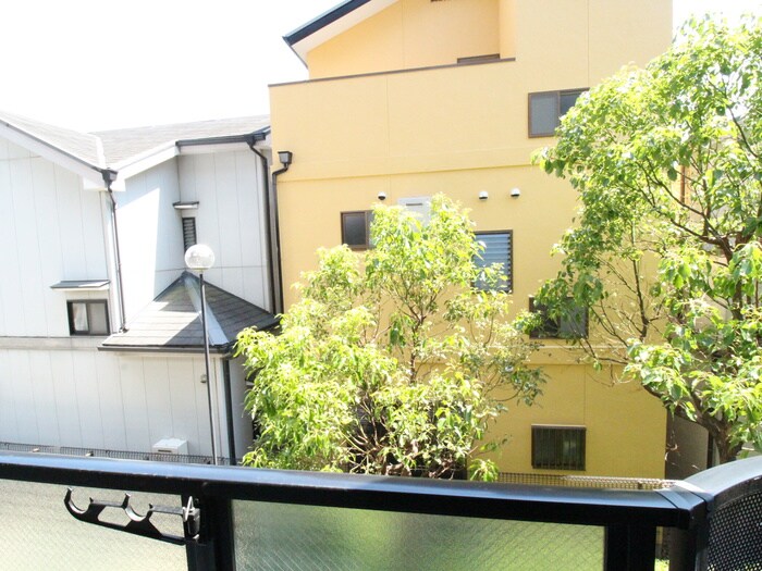 ウエルメゾン江坂の物件内観写真