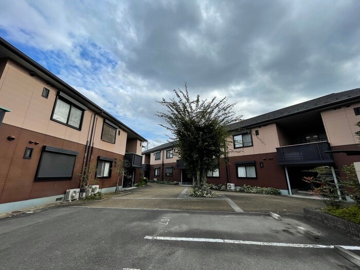 ＣＬＡＩＲ　嵯峨の物件外観写真