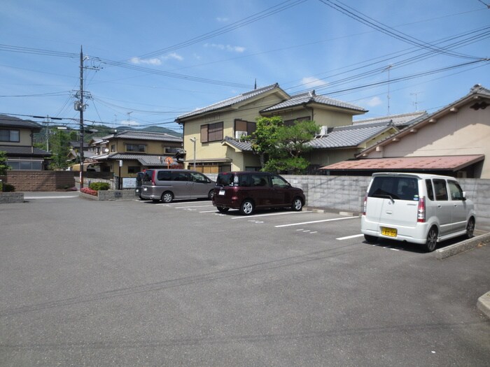 ＣＬＡＩＲ　嵯峨の物件外観写真