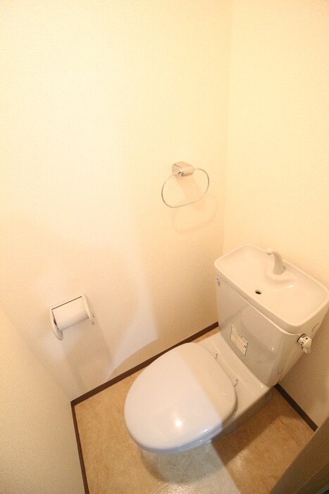 ノアシス東山の物件内観写真