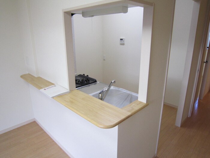 プロニティ美原の物件内観写真