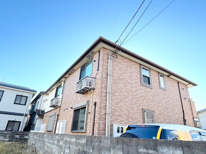 エテルノ松ヶ丘Ⅲの物件外観写真