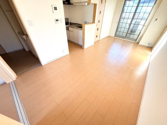 エテルノ松ヶ丘Ⅲの物件内観写真