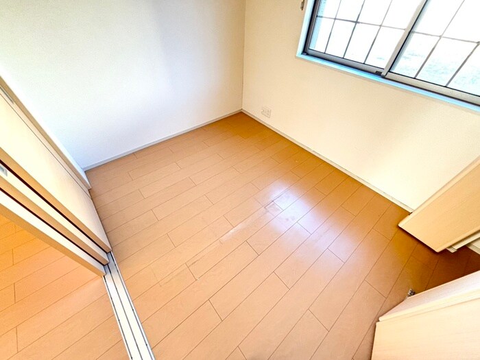 エテルノ松ヶ丘Ⅲの物件内観写真