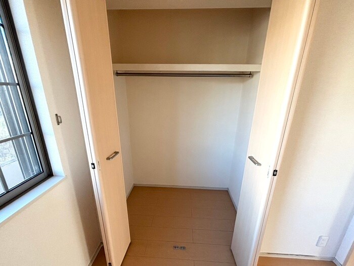 エテルノ松ヶ丘Ⅲの物件内観写真