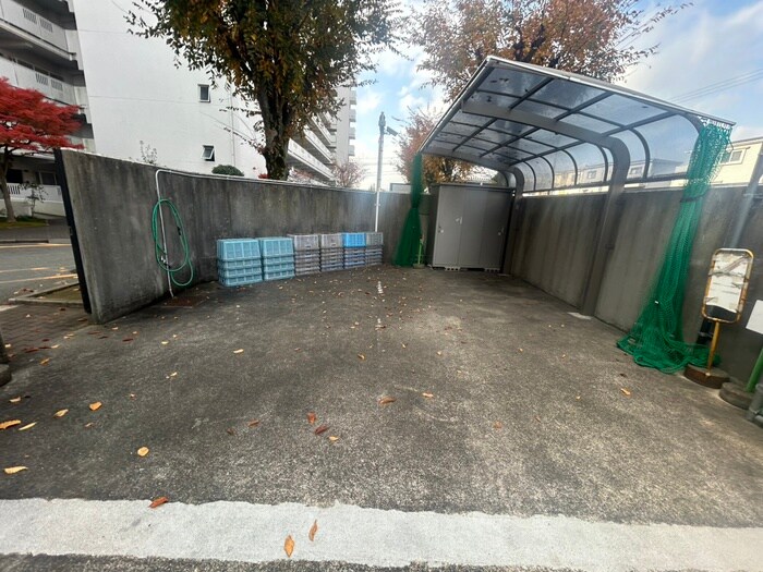 箕面東コーポラスB 棟（１１３）の物件外観写真