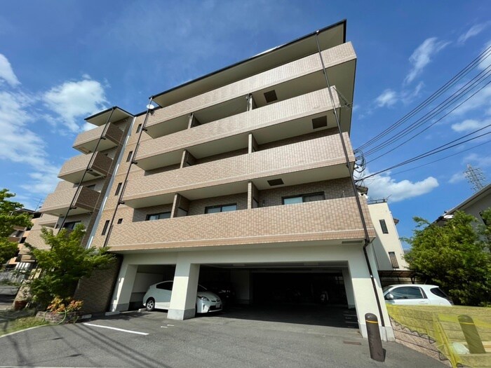 ソ－ホ－スクエアの物件外観写真