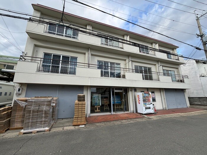 ミキマンションの物件外観写真