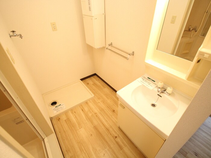 シャトルガーデン小野原Ａの物件内観写真