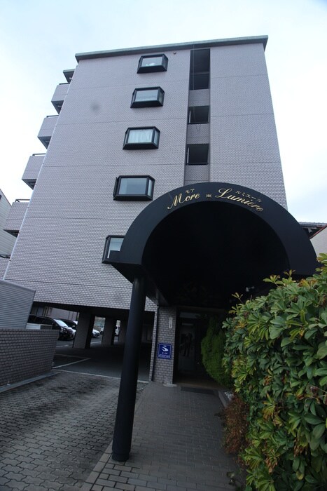 モア・ルミエールの物件外観写真