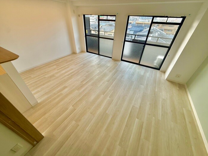 モア・ルミエールの物件内観写真