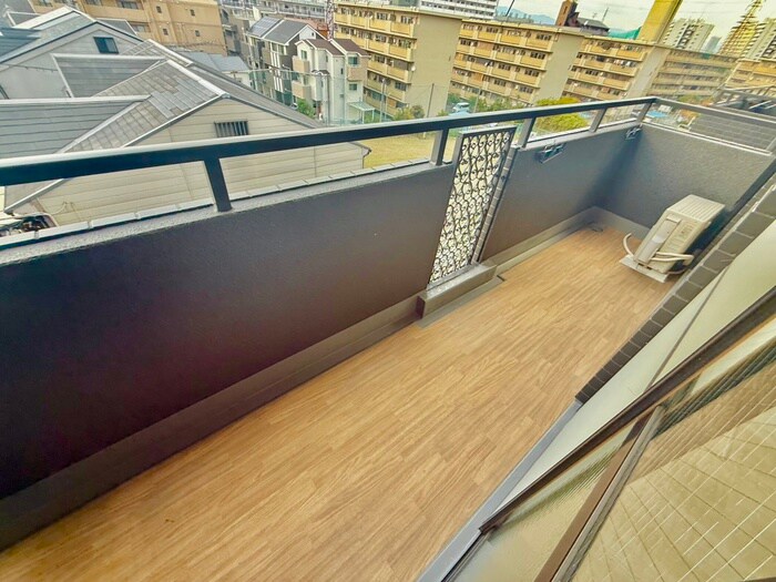 モア・ルミエールの物件内観写真