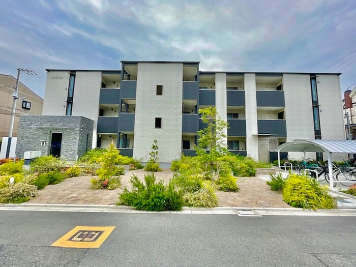 グランデェールの物件外観写真