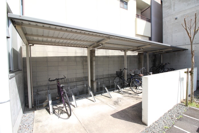 グラン・カレＢ棟の物件外観写真