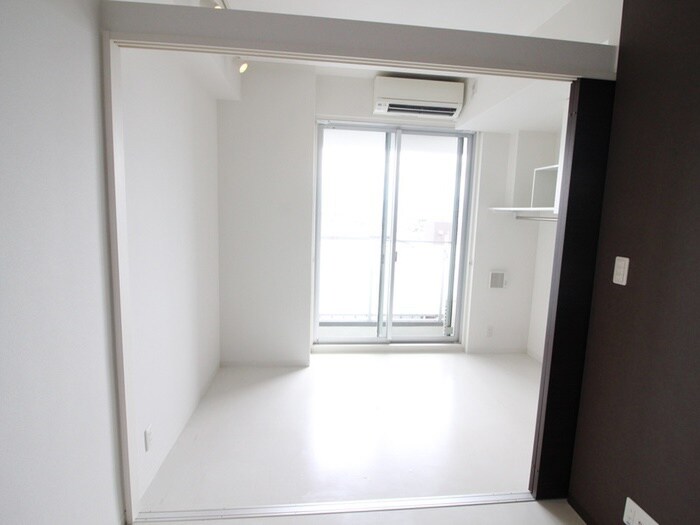 アヴェーレ京阪本通の物件内観写真