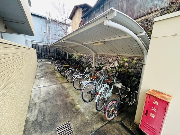 ヴェルキュ－ブ石雲の物件外観写真