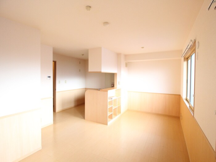 エストコリ－ヌⅠ番館の物件内観写真