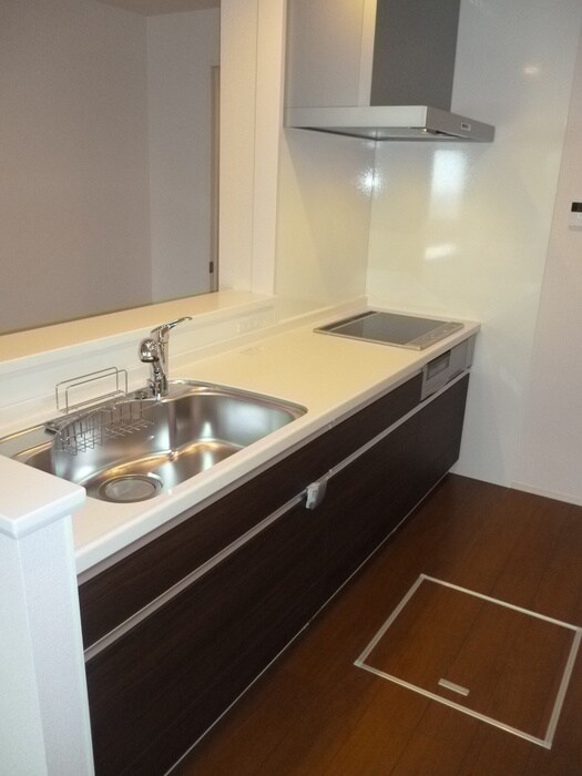 シャンテ春日の物件内観写真