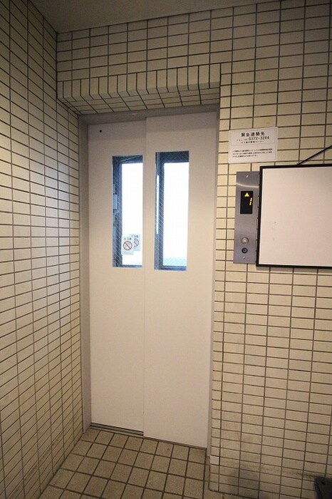 デイスターアベニュー（313）の物件外観写真