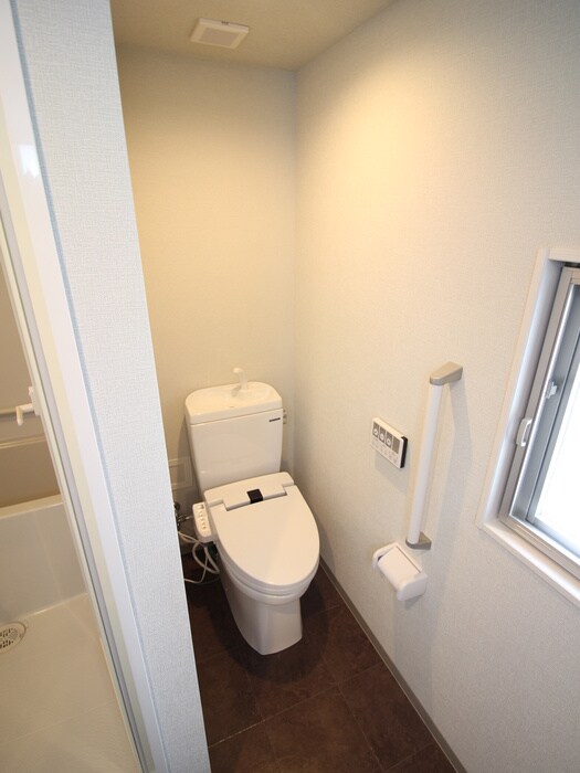 アトラエルミクニの物件内観写真