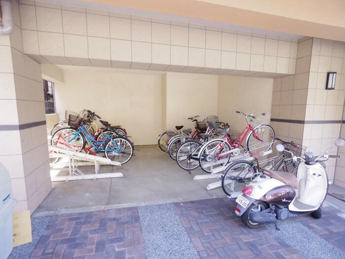 アウロ－ラの物件外観写真