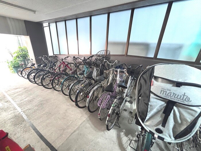 コンフォール高槻の物件外観写真