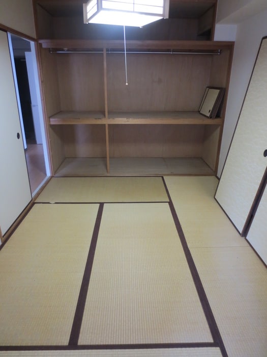 テン・フォーティーの物件内観写真