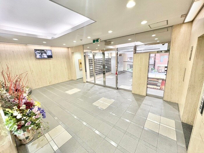 テン・フォーティーの物件外観写真