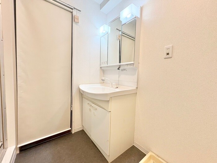 テン・フォーティーの物件内観写真