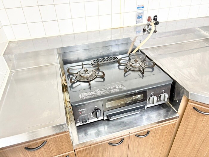 テン・フォーティーの物件内観写真