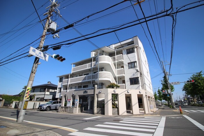 クラリス桂の物件外観写真