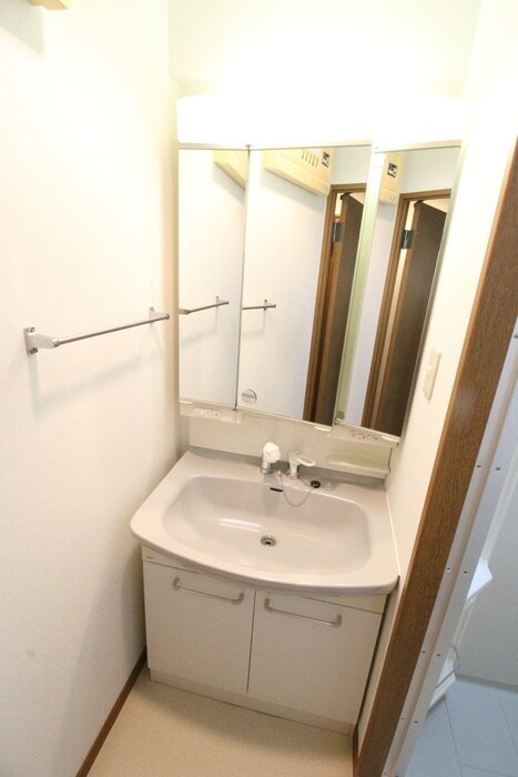 ノルデンタワー天神橋の物件内観写真