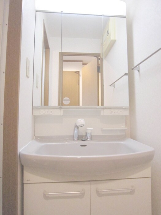 ノルデンタワー天神橋の物件内観写真