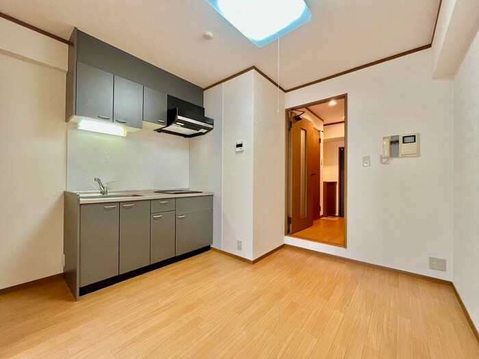 ノルデンタワー天神橋の物件内観写真