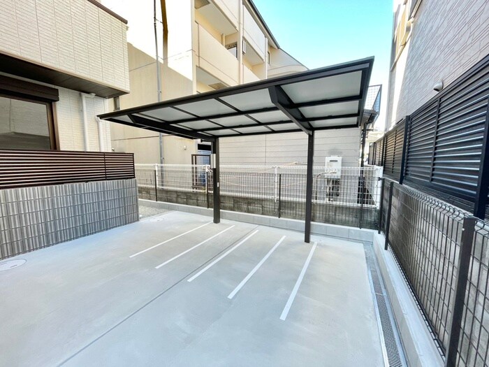 クラシスト南塚口の物件外観写真